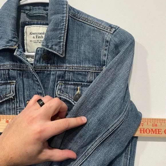 Abercrombie Fitch Classic Denim Jacket Blue Jean Women‎ XS - Picture 4 of 8